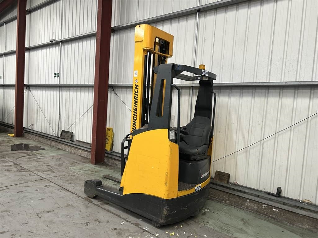 Jungheinrich ETV216 - Empilhador retráctil: foto 3 Jungheinrich ETV216 - Empilhador retráctil: foto 3