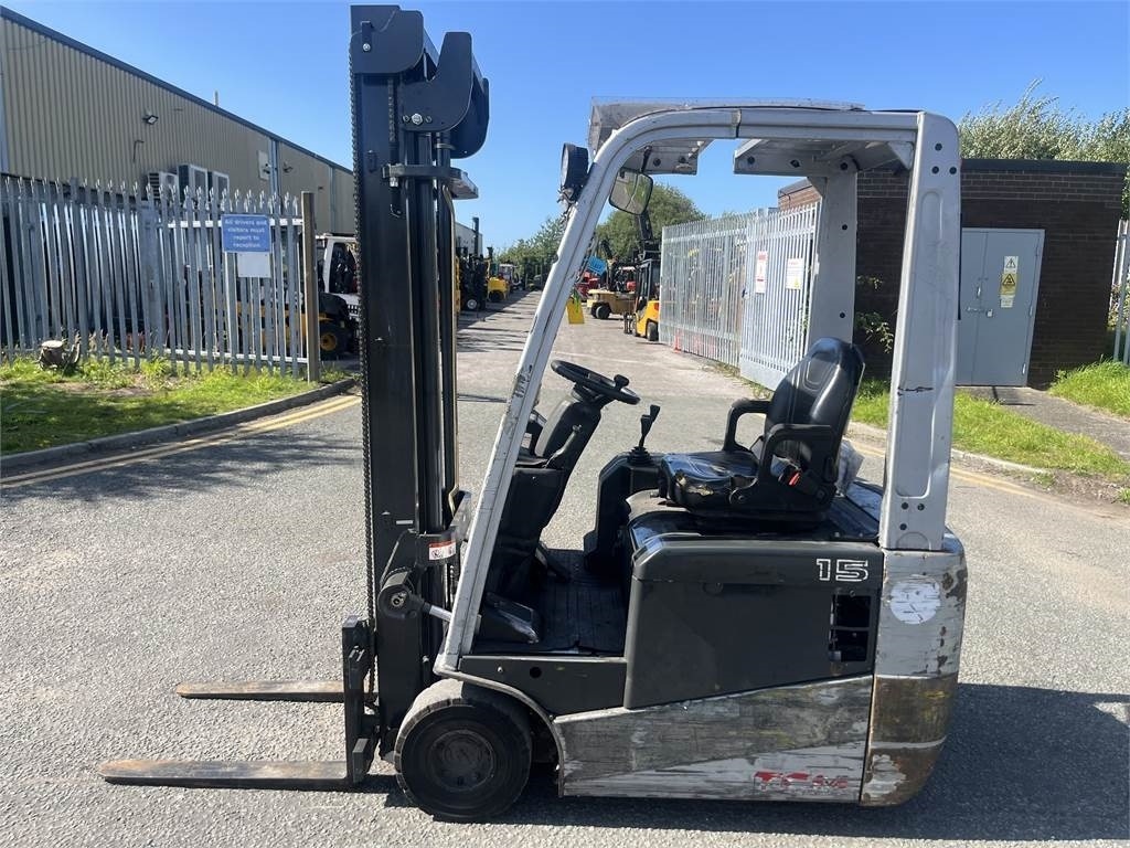 TCM A1N1L15H - Empilhadeira elétrica: foto 1 TCM A1N1L15H - Empilhadeira elétrica: foto 1