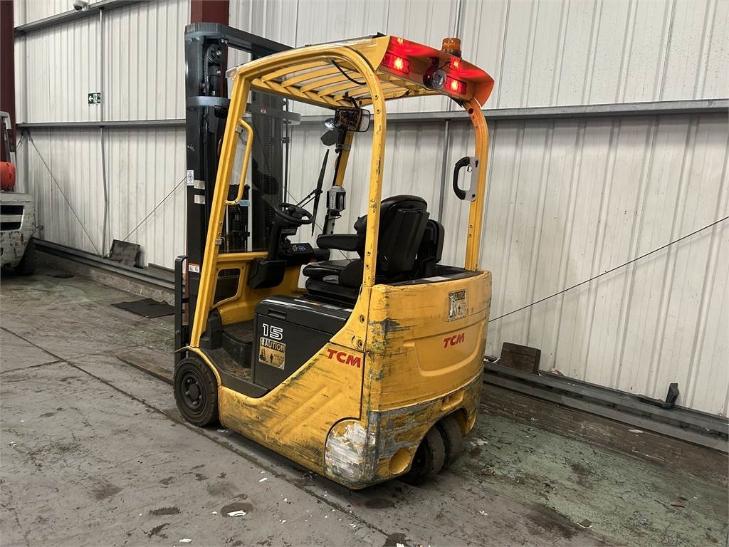 TCM AS2N1L1Q - Empilhadeira elétrica: foto 3 TCM AS2N1L1Q - Empilhadeira elétrica: foto 3