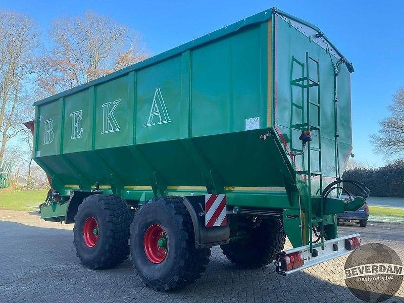 Beka 23T UW overlaadwagen Überladewagen - Reboque agrícola: foto 3 Beka 23T UW overlaadwagen Überladewagen - Reboque agrícola: foto 3
