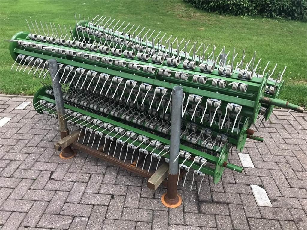 Krone Pick-up nieuw zonder beugels - Acessórios para Colhedora de forragem: foto 1 Krone Pick-up nieuw zonder beugels - Acessórios para Colhedora de forragem: foto 1