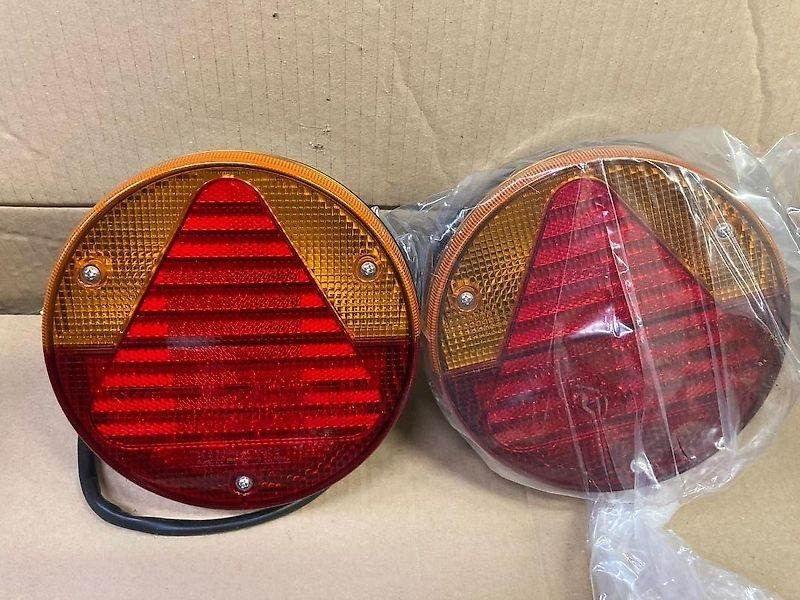 Krone achterlichten - Farol traseiros de Máquina agrícola: foto 3 Krone achterlichten - Farol traseiros de Máquina agrícola: foto 3