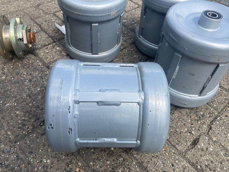 Krone diverse onderdelen - Gadanheira: foto 2 Krone diverse onderdelen - Gadanheira: foto 2