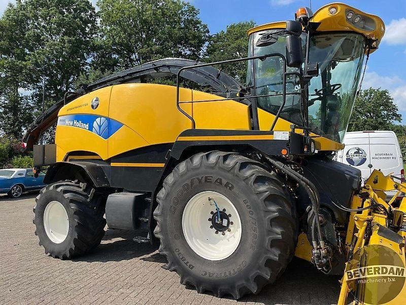 New Holland FR 9090 - Máquina agrícola: foto 4 New Holland FR 9090 - Máquina agrícola: foto 4