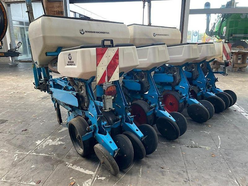 Monosem NG 6 plus - Semeadeira: foto 3 Monosem NG 6 plus - Semeadeira: foto 3