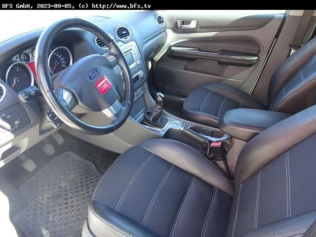 Ford Focus Turnier 1.6 TDCI - Furgão: foto 4 Ford Focus Turnier 1.6 TDCI - Furgão: foto 4