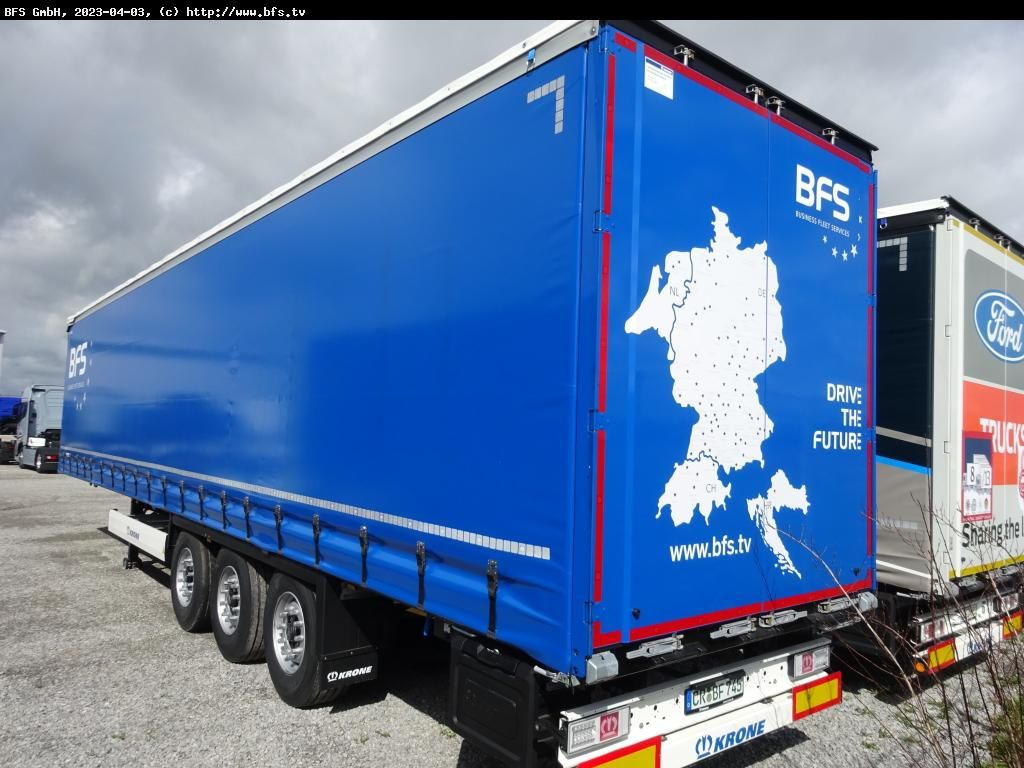 Krone Sattelauflieger SDP 27 eLB50-CS XL Getränke, Cod - Semi-reboque de lona: foto 2 Krone Sattelauflieger SDP 27 eLB50-CS XL Getränke, Cod - Semi-reboque de lona: foto 2
