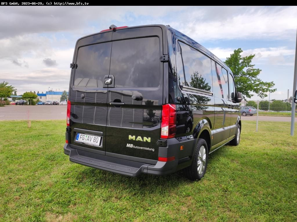 MAN TGE 3.140 4x2 SB Kastenwagen mit DSG und Dachre - Furgão: foto 2 MAN TGE 3.140 4x2 SB Kastenwagen mit DSG und Dachre - Furgão: foto 2