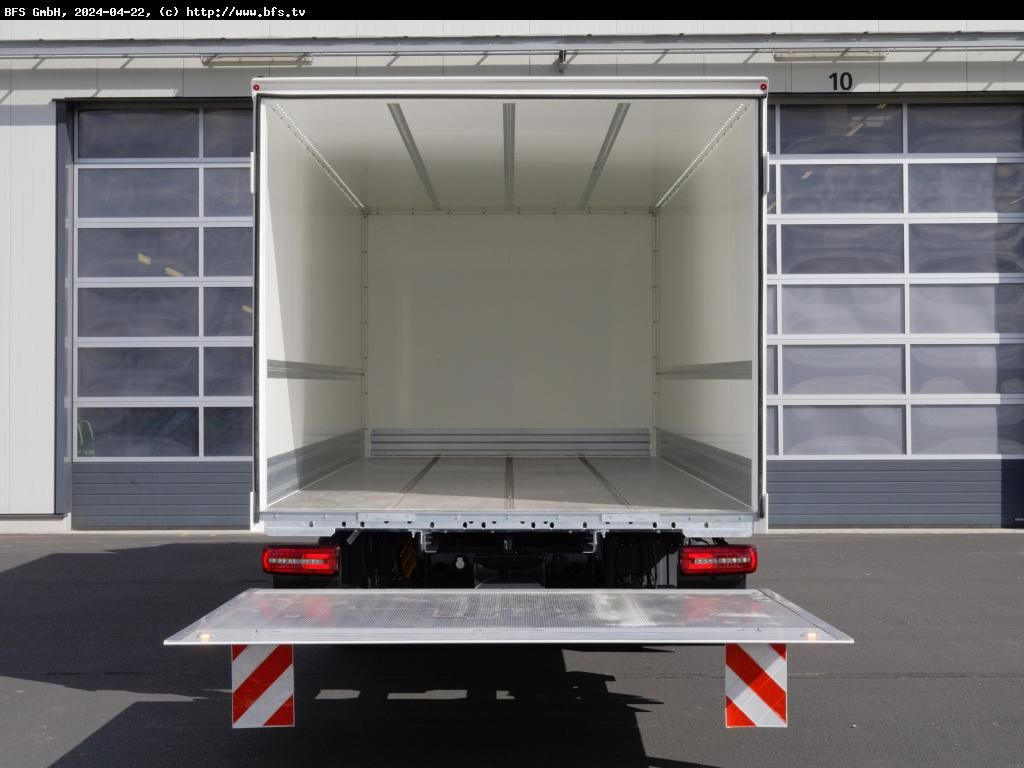 MAN TGL (TG3) 12.220 4x2 BL CH - Caminhão frigorífico: foto 3 MAN TGL (TG3) 12.220 4x2 BL CH - Caminhão frigorífico: foto 3