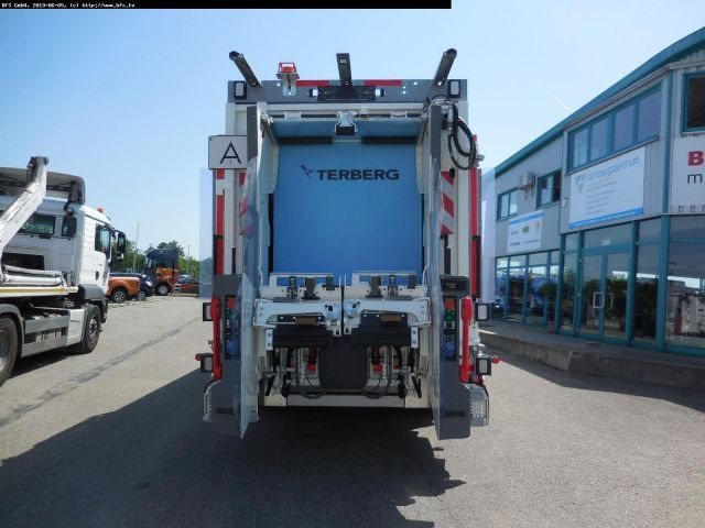 MAN TGS 28.320 6x2-4 BL HS HL Olympus 21 - Omni-DEKA - Caminhão de lixo: foto 3 MAN TGS 28.320 6x2-4 BL HS HL Olympus 21 - Omni-DEKA - Caminhão de lixo: foto 3