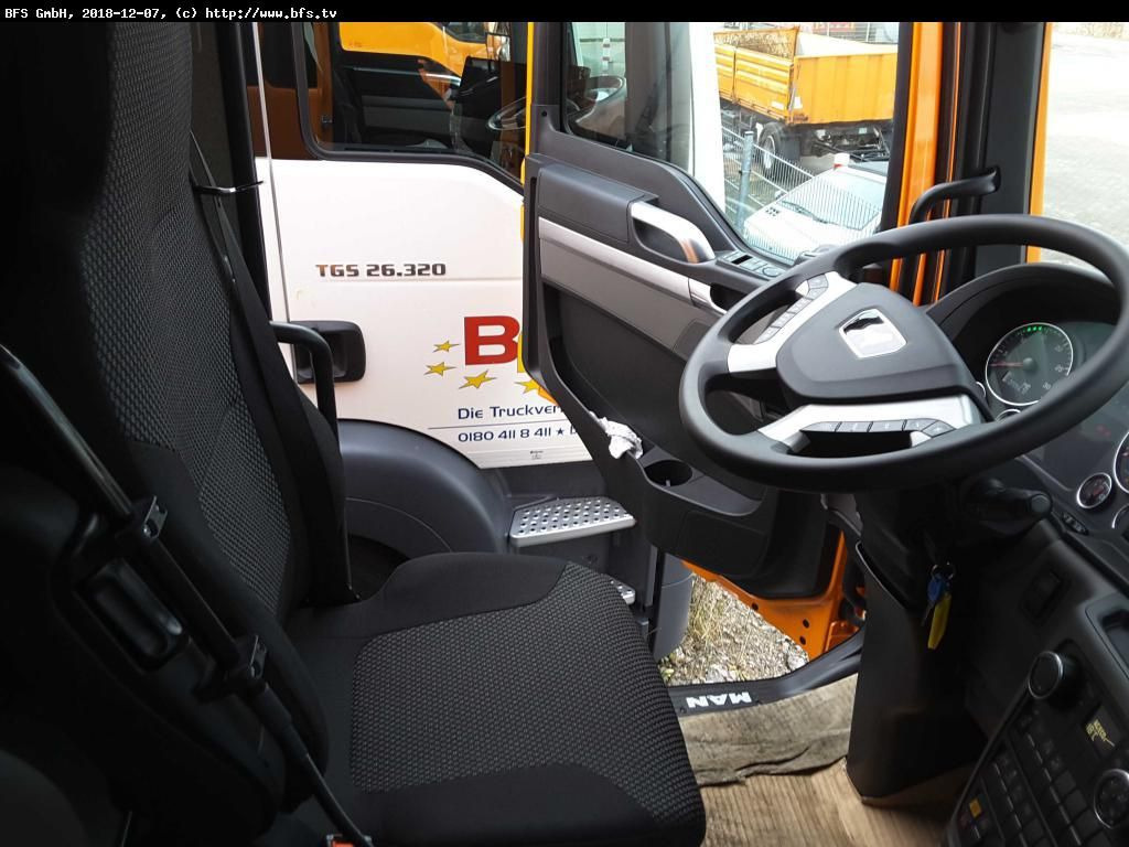 MAN TGS 28.320 6x2-4 BL HS HL Olympus 23W - Omni-DEK - Caminhão de lixo: foto 4 MAN TGS 28.320 6x2-4 BL HS HL Olympus 23W - Omni-DEK - Caminhão de lixo: foto 4