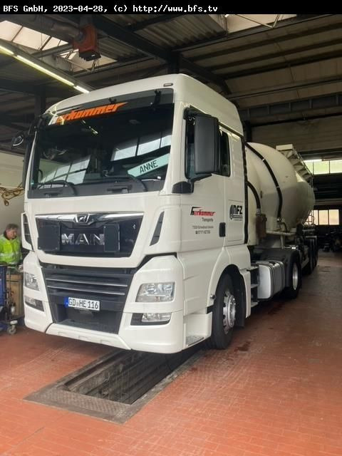 MAN TGX 18.500 4x2 BLS Kompressor - Tractor: foto 1 MAN TGX 18.500 4x2 BLS Kompressor - Tractor: foto 1