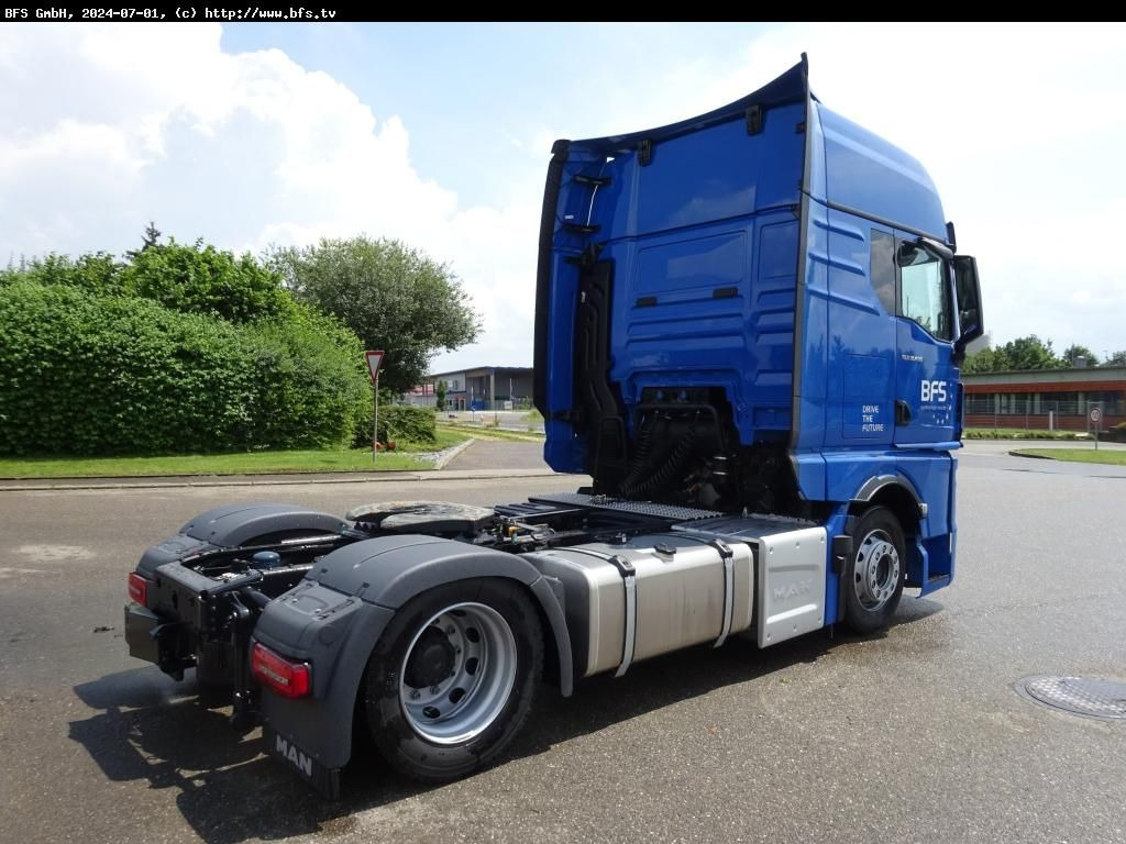 MAN TGX (TG3) 18.480 4x2 LL SA Mautklasse 2 Ultra MAN TGX (TG3) 18.480 4x2 LL SA Mautklasse 2 Ultra - Tractor: foto 2 MAN TGX (TG3) 18.480 4x2 LL SA Mautklasse 2 Ultra MAN TGX (TG3) 18.480 4x2 LL SA Mautklasse 2 Ultra - Tractor: foto 2