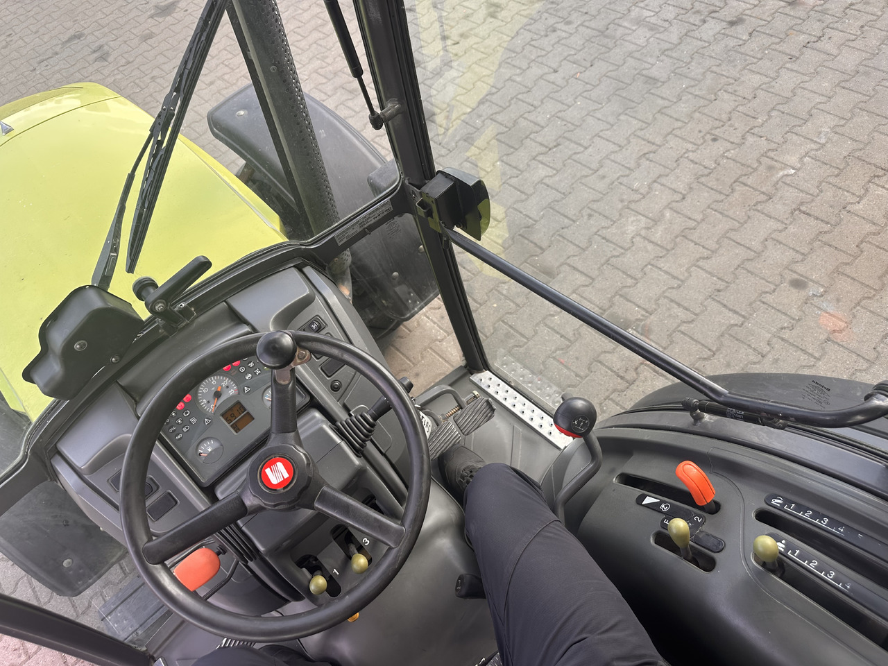 Locação de CLAAS NECTIS 257F CLAAS NECTIS 257F: foto 7