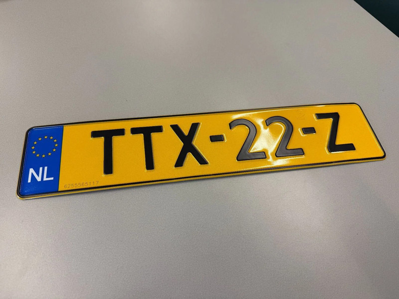 Empilhadeira a diesel Caterpillar DP100 - ONLY 7.579 HOURS! + NL REGISTRATION!: foto 13 Empilhadeira a diesel Caterpillar DP100 - ONLY 7.579 HOURS! + NL REGISTRATION!: foto 13