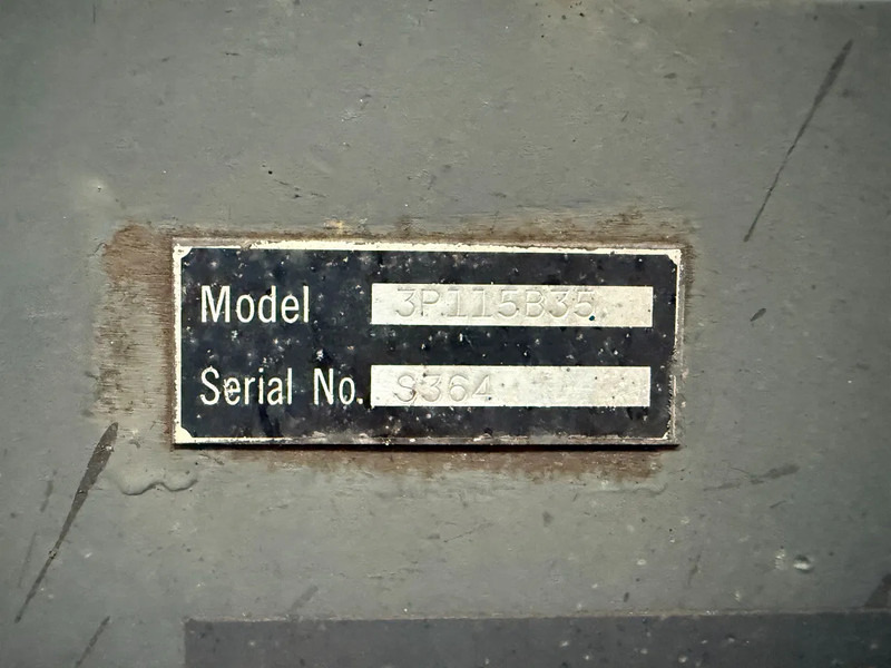 Empilhadeira a diesel Caterpillar DP100 - ONLY 7.579 HOURS! + NL REGISTRATION!: foto 17 Empilhadeira a diesel Caterpillar DP100 - ONLY 7.579 HOURS! + NL REGISTRATION!: foto 17