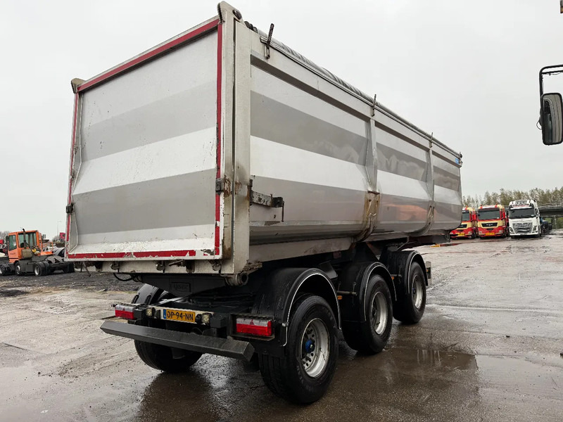 D-Tec KTG-01 - Semireboque basculante: foto 4 D-Tec KTG-01 - Semireboque basculante: foto 4