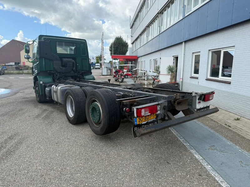 DAF CF 400 6X2 EURO 6 - ONLY 689.209 KM + STEERING AXLE - Caminhão chassi: foto 5 DAF CF 400 6X2 EURO 6 - ONLY 689.209 KM + STEERING AXLE - Caminhão chassi: foto 5