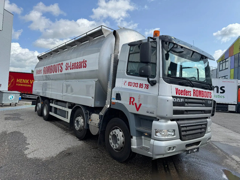 DAF CF 85.360 8X2 EURO 5 + TANK 32.700 LITER - LAMBRECHT - Caminhão tanque: foto 3 DAF CF 85.360 8X2 EURO 5 + TANK 32.700 LITER - LAMBRECHT - Caminhão tanque: foto 3