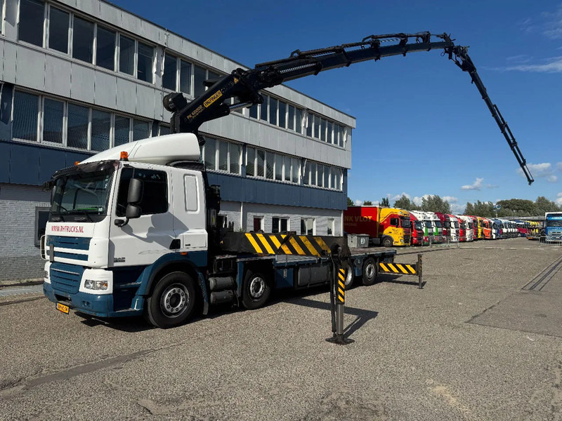 DAF CF 85.410 8X2 EURO 5 PALFINGER PK60002 + FLY JIB + REMOTE + TWISTLOCKS - Caminhão grua: foto 2 DAF CF 85.410 8X2 EURO 5 PALFINGER PK60002 + FLY JIB + REMOTE + TWISTLOCKS - Caminhão grua: foto 2