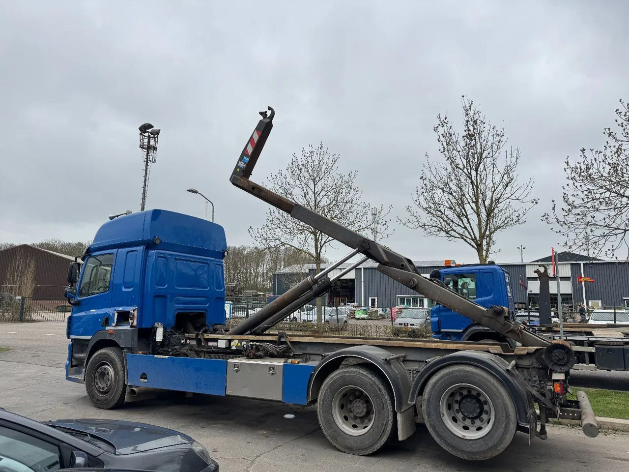 Caminhão polibenne DAF CF 85 6X2 - EURO 5 + VDL HOOK + LIFT AXLE + TÜV: foto 6