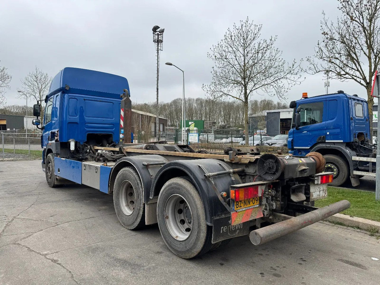 Caminhão polibenne DAF CF 85 6X2 - EURO 5 + VDL HOOK + LIFT AXLE + TÜV: foto 11