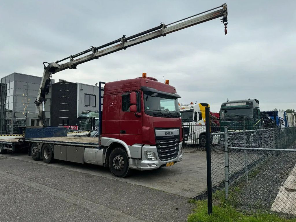 DAF XF 510 6X2 EURO 6 + HIAB 166 HI PRO + REMOTE CON - Caminhão grua, Camião de caixa aberta/ Plataforma: foto 4 DAF XF 510 6X2 EURO 6 + HIAB 166 HI PRO + REMOTE CON - Caminhão grua, Camião de caixa aberta/ Plataforma: foto 4