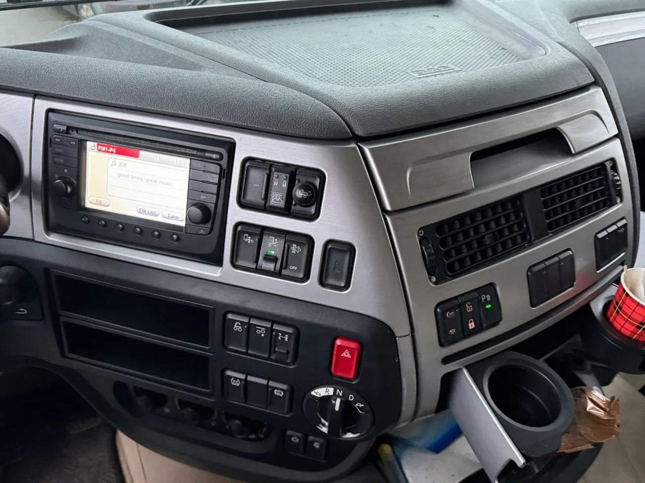 Caminhão furgão nuevo DAF XF 510 6X2 - EURO 6 + RETARDER + ZEPRO LIFT + RE: foto 15