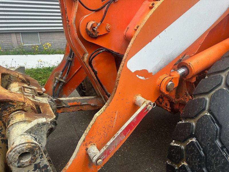 Carregadeira Doosan DL 200 4X4, CE, 6117 HOURS: foto 18