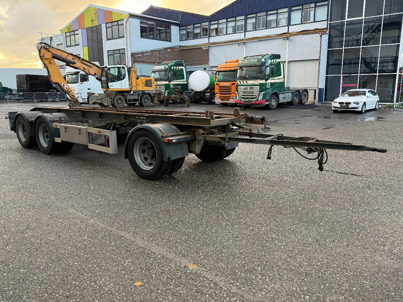 GS 3 AXLE - SAF + LIFTING AXLE - Reboque transportador de contêineres/ Caixa móvel: foto 3 GS 3 AXLE - SAF + LIFTING AXLE - Reboque transportador de contêineres/ Caixa móvel: foto 3