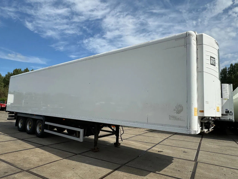 Gray and Adams 6X THERMO KING SLX 200 -13,4X2,5X2,6 METER - BPW DRUM BRAKES - Semireboque frigorífico: foto 4 Gray and Adams 6X THERMO KING SLX 200 -13,4X2,5X2,6 METER - BPW DRUM BRAKES - Semireboque frigorífico: foto 4