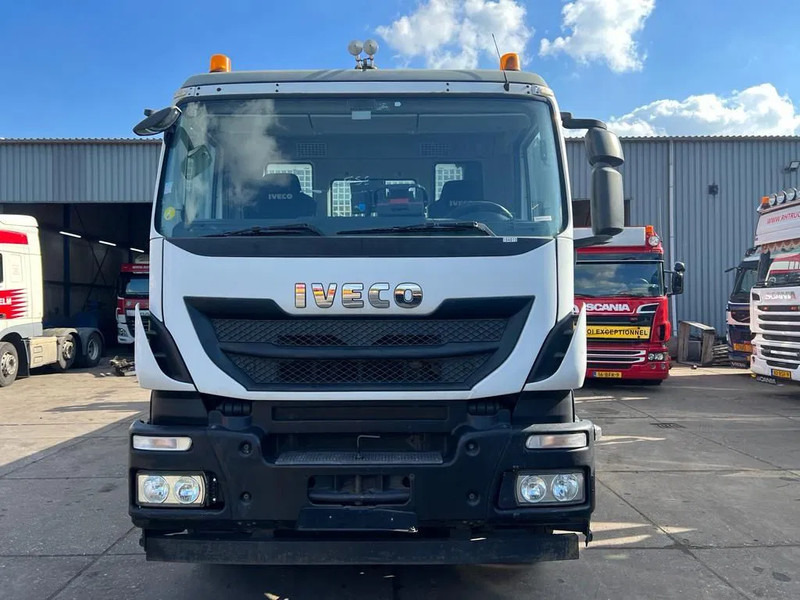 Iveco Stralis 310 PALFINGER PK14002 - MOTOR DEFECT - Camião de caixa aberta/ Plataforma, Caminhão grua: foto 2 Iveco Stralis 310 PALFINGER PK14002 - MOTOR DEFECT - Camião de caixa aberta/ Plataforma, Caminhão grua: foto 2