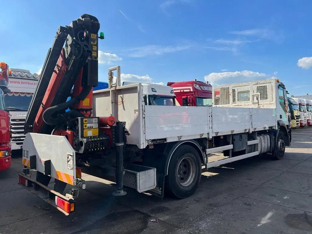 Iveco Stralis 310 PALFINGER PK14002 - MOTOR DEFECT - Camião de caixa aberta/ Plataforma, Caminhão grua: foto 4 Iveco Stralis 310 PALFINGER PK14002 - MOTOR DEFECT - Camião de caixa aberta/ Plataforma, Caminhão grua: foto 4