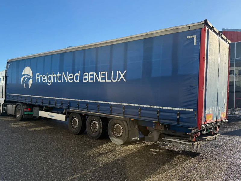 Krone SD - 3 AXLE + SLIDING ROOF + DHOLLANDIA LIFT - Semi-reboque de lona: foto 5 Krone SD - 3 AXLE + SLIDING ROOF + DHOLLANDIA LIFT - Semi-reboque de lona: foto 5