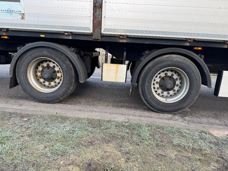 Krone SZ - 2 AXLE BPW + STEERING + ZEPRO Z 2500-150 MA LIFT - Semi-reboque plataforma/ Caixa aberta: foto 5 Krone SZ - 2 AXLE BPW + STEERING + ZEPRO Z 2500-150 MA LIFT - Semi-reboque plataforma/ Caixa aberta: foto 5