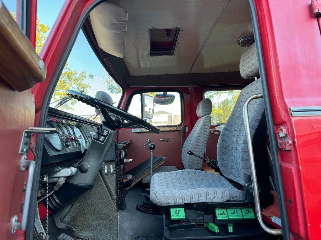 Carro de bombeiro MAN 13 4X2 FIRE TRUCK: foto 12