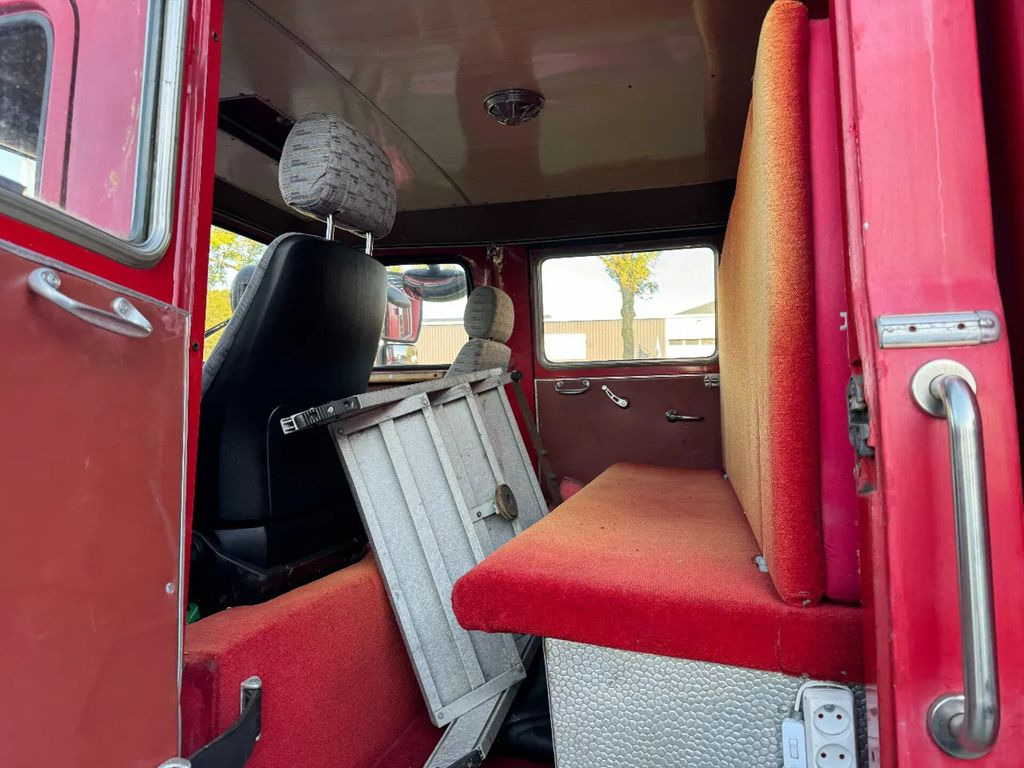 Carro de bombeiro MAN 13 4X2 FIRE TRUCK: foto 8