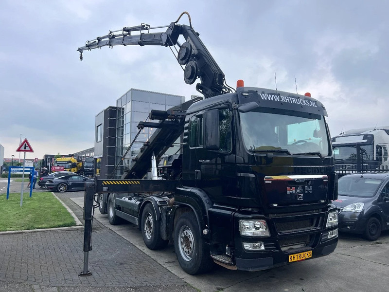 MAN TGS 35.440 8X2-4 + HIAB 220C-5 REMOTE + CABLE LIFT AUTOMATIC - Caminhão grua: foto 4 MAN TGS 35.440 8X2-4 + HIAB 220C-5 REMOTE + CABLE LIFT AUTOMATIC - Caminhão grua: foto 4
