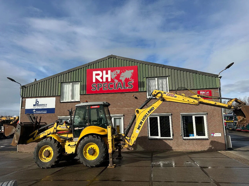 New Holland LB115B, CE, 240 MM MULTI PURPOSE LOADER BUCKET, 800 MM BACHOE DIGGING BUCKET, FLIP OVER FORKS, AIR CONDITIONER - Retroescavadeira: foto 2 New Holland LB115B, CE, 240 MM MULTI PURPOSE LOADER BUCKET, 800 MM BACHOE DIGGING BUCKET, FLIP OVER FORKS, AIR CONDITIONER - Retroescavadeira: foto 2