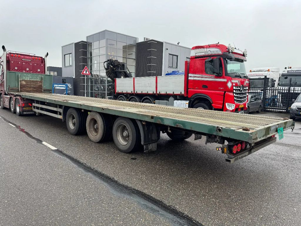 Pacton 3 AXLE BPW + TWISLOCKS - Semi-reboque plataforma/ Caixa aberta: foto 2 Pacton 3 AXLE BPW + TWISLOCKS - Semi-reboque plataforma/ Caixa aberta: foto 2