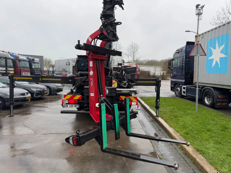 Locação de Renault C430 8X4 - EURO 6 + HIAB 288 E-5 + JIB 70X-4 + REMOTE + FULL STEEL SUSP. TÜV TILL 12-2025 Renault C430 8X4 - EURO 6 + HIAB 288 E-5 + JIB 70X-4 + REMOTE + FULL STEEL SUSP. TÜV TILL 12-2025: foto 8