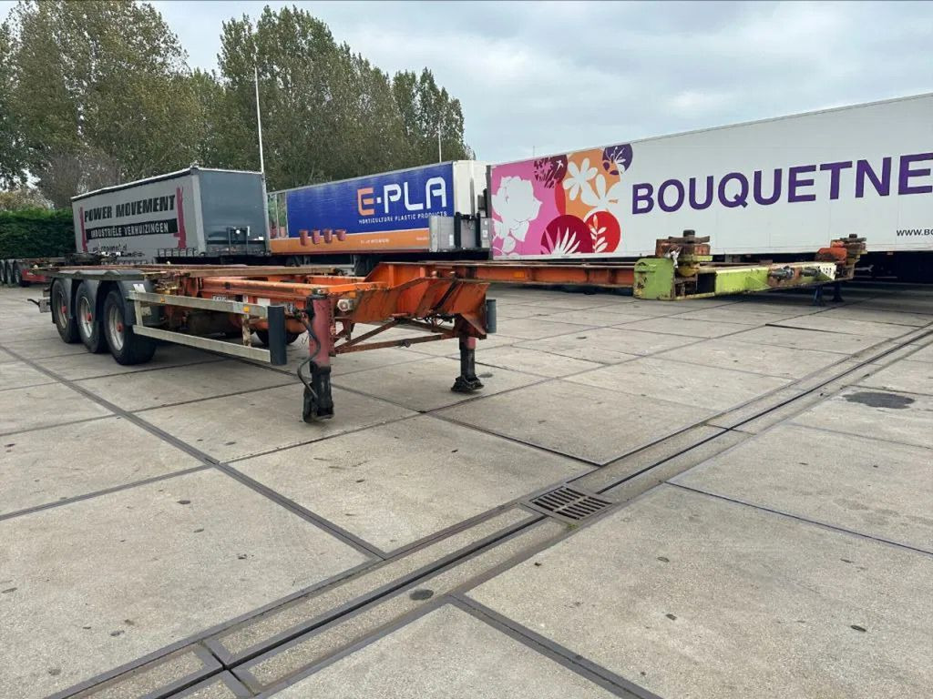 Renders 3 AS - BPW - MULTICHASSIS + DOUBLE BDF SYSTEM - Semireboque transportador de contêineres/ Caixa móvel: foto 3 Renders 3 AS - BPW - MULTICHASSIS + DOUBLE BDF SYSTEM - Semireboque transportador de contêineres/ Caixa móvel: foto 3