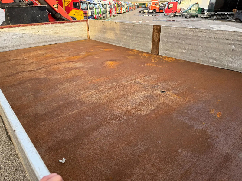 Caminhão grua Scania G370 4X4 EURO 6 + 3-SIDE TIPPER + PALFINGER PK9002 + REMOTE: foto 18