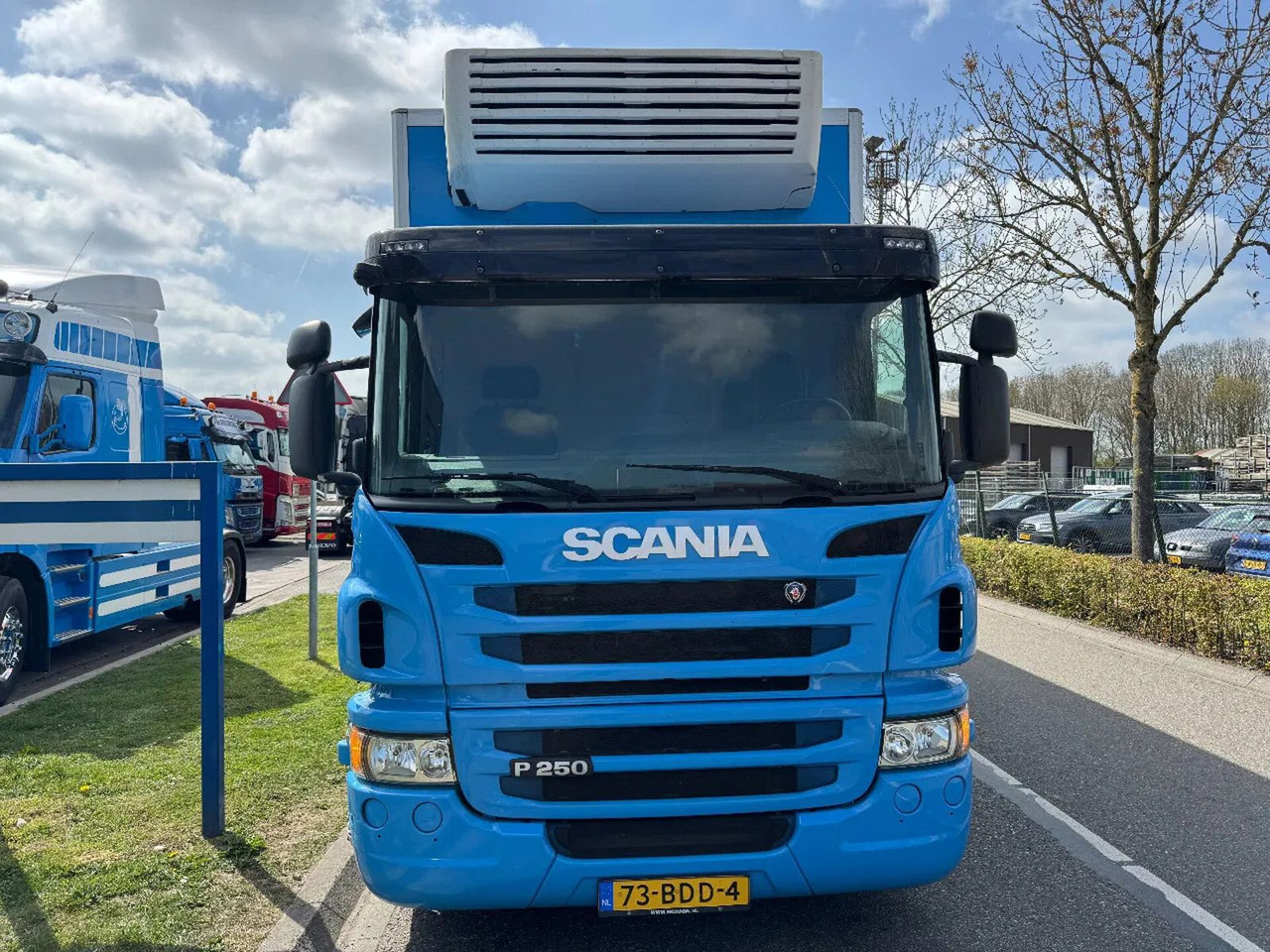 Scania P250 4X2 EURO 6 CARRIER IBERI COOLER - Caminhão frigorífico: foto 2 Scania P250 4X2 EURO 6 CARRIER IBERI COOLER - Caminhão frigorífico: foto 2
