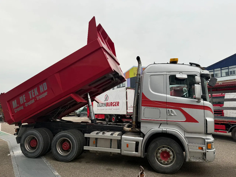 Scania R500 V8 R500 6X4 FULL STEEL MANUEL RETARDER - Caminhão basculante: foto 5 Scania R500 V8 R500 6X4 FULL STEEL MANUEL RETARDER - Caminhão basculante: foto 5
