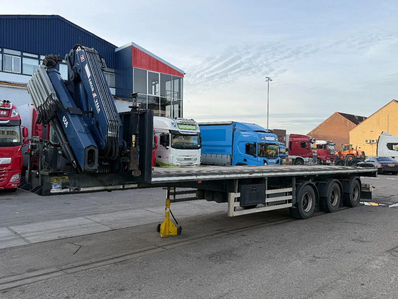 TURBO'S HOET 3 AXLE + AMCO-VEBA V929 6S CRANE + REMOTE - Semi-reboque plataforma/ Caixa aberta: foto 1 TURBO'S HOET 3 AXLE + AMCO-VEBA V929 6S CRANE + REMOTE - Semi-reboque plataforma/ Caixa aberta: foto 1