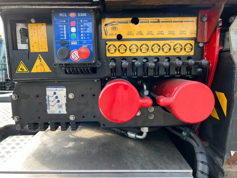 Locação de DAF XF 105.460 6X4 EURO 5 + HMF 4220 K6 + REMOTE CONTROL + RETARDER DAF XF 105.460 6X4 EURO 5 + HMF 4220 K6 + REMOTE CONTROL + RETARDER: foto 8