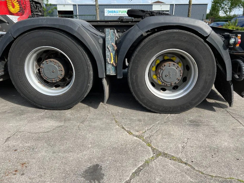 Locação de DAF XF 105.460 6X4 EURO 5 + HMF 4220 K6 + REMOTE CONTROL + RETARDER DAF XF 105.460 6X4 EURO 5 + HMF 4220 K6 + REMOTE CONTROL + RETARDER: foto 18