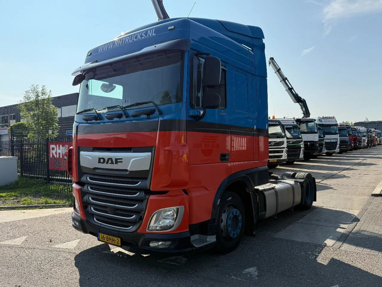 DAF XF 440 4X2 ENGINE RUNNING BUT TICKING! - Tractor: foto 1 DAF XF 440 4X2 ENGINE RUNNING BUT TICKING! - Tractor: foto 1
