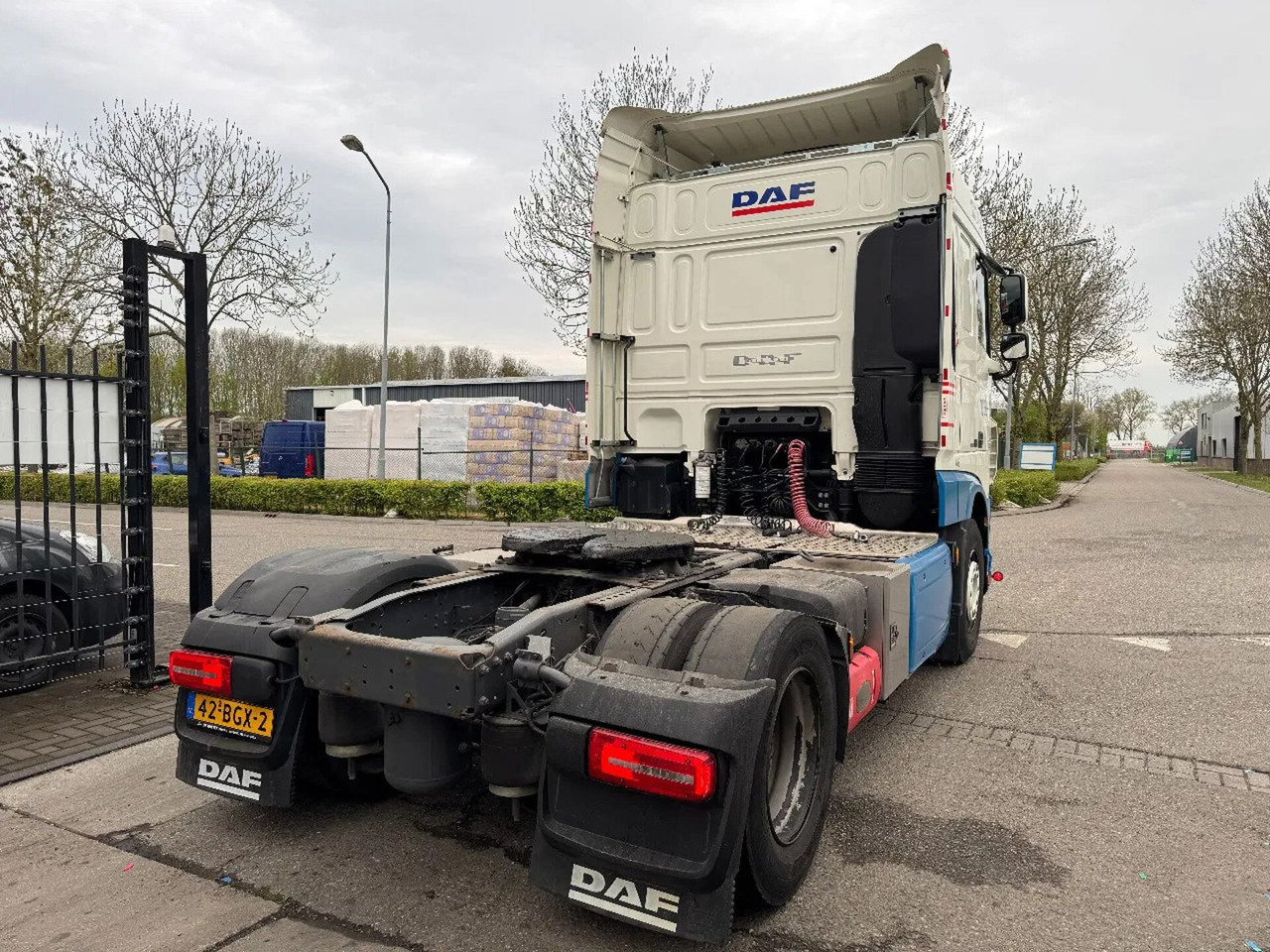 DAF XF 440 4X2 EURO 6 SPACE CAB FRIDGE AIRCO - Tractor: foto 5 DAF XF 440 4X2 EURO 6 SPACE CAB FRIDGE AIRCO - Tractor: foto 5